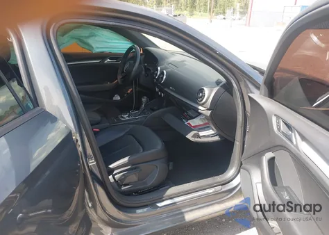 2017 Audi A3 2.0T Premium z USA, uszkodzony, nr VIN WAUAUGFF7H1056291